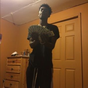 Meet your Posher, Rell